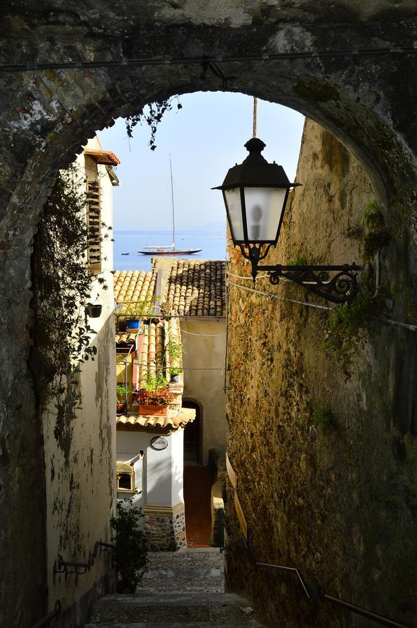 La Locandiera Affittacamere Scilla Exterior foto